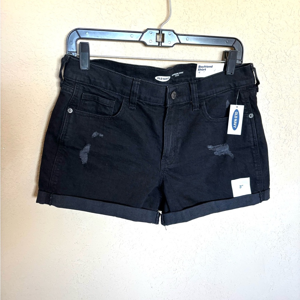 Old Navy Women's New black slightly distressed boyfriend style shorts mid-rise